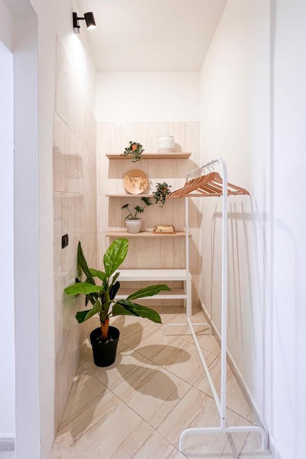 Cozy Rooms Napoli Exterior foto
